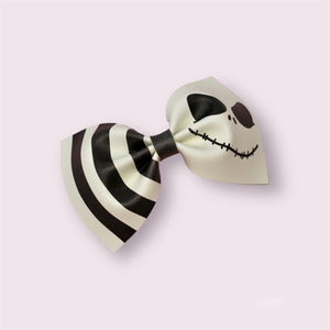 Skeleton Face Shape Bow (Glow in the Dark)