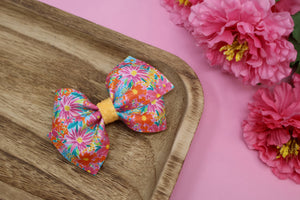 Tropical Flower Burst Jayme Bow