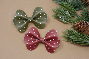 Christmas Linen Dots Medium Maggie Bow