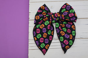 LIGHT UP Bright Pumpkins XL Remi Bow (Alligator Clip Only)