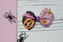 Load image into Gallery viewer, Girly Ghouls Shape Bow
