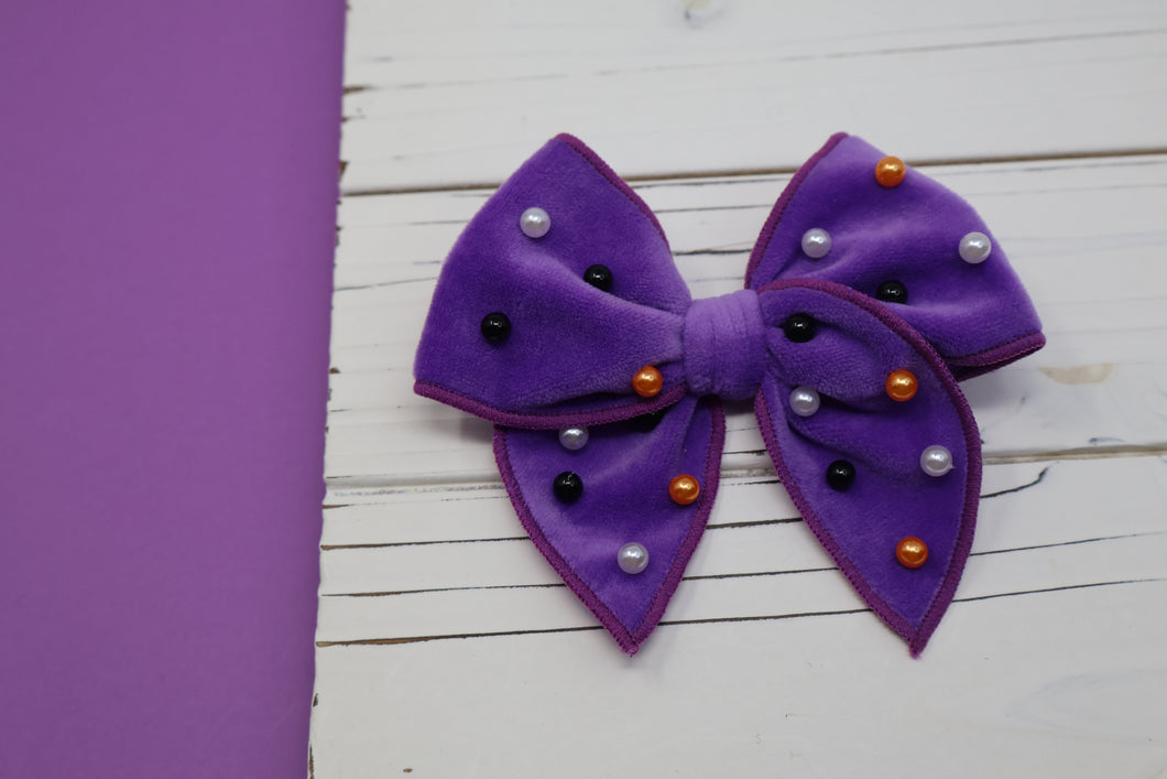 Purple Halloween Plush & Pearled Medium Remi Bow (Alligator Clip Only)