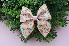 Load image into Gallery viewer, Homegrown Floral Large Giana Bow
