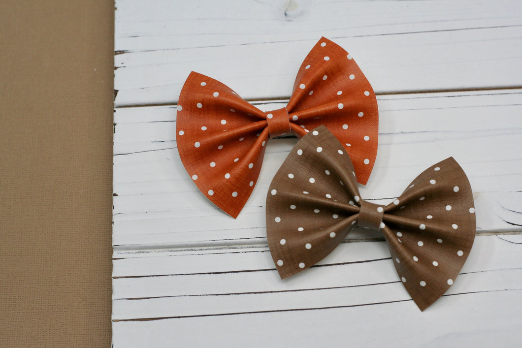 Linen Dots Baby Kate Bow