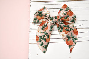 Sweet as Peaches Floral Medium Remi Bow