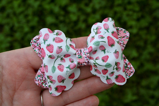 Strawberry Patch Bailey Bow