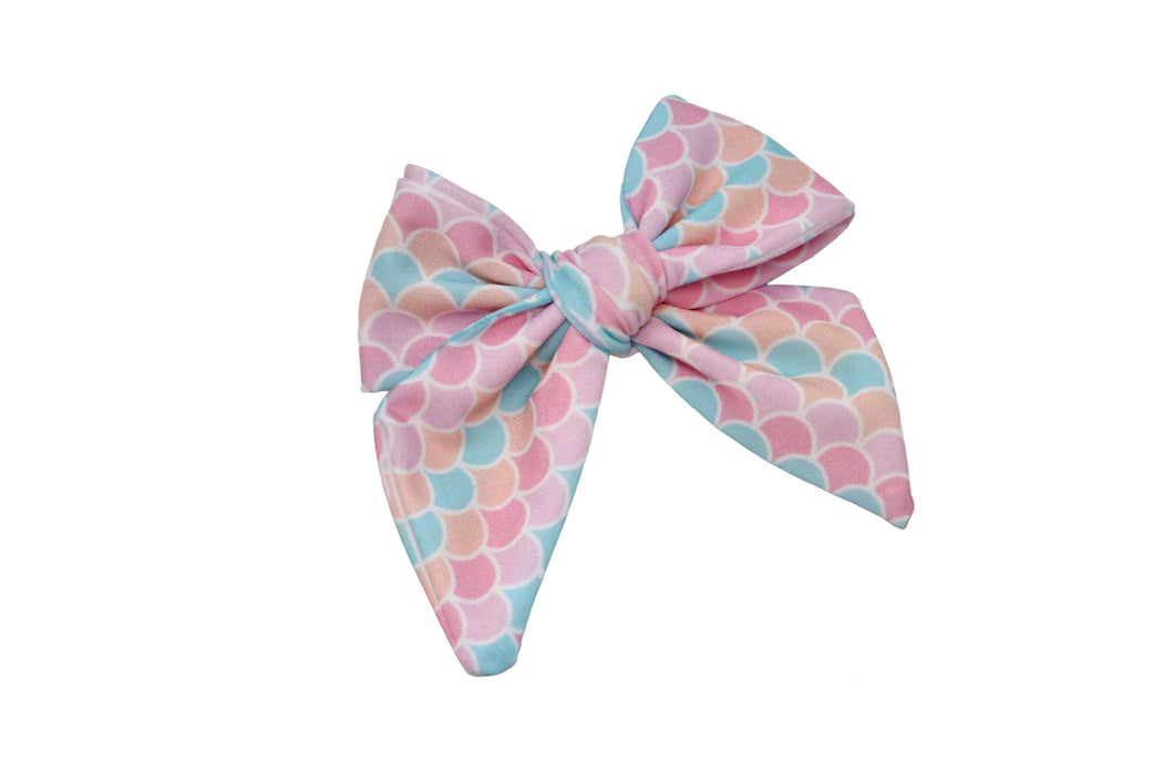 Pastel Mermaid Scales Large Everly Bow