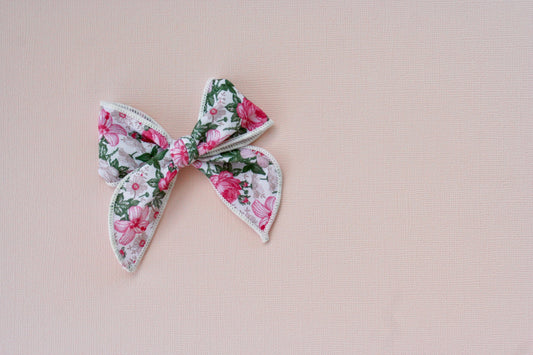 Pink Vintage Floral Small Remi Bow