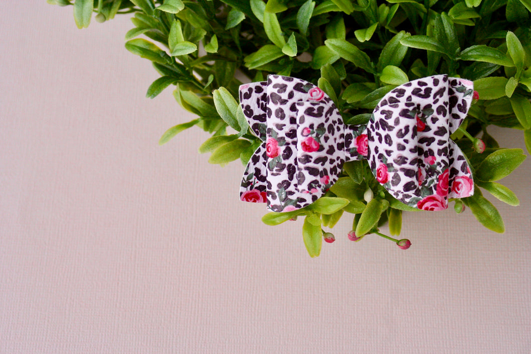 Leopard and Roses Emmy Bow