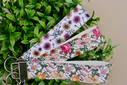 Vintage Floral Wristlets