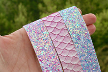 Load image into Gallery viewer, Starfish Wishes Wristlets
