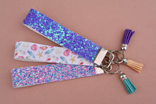 Load image into Gallery viewer, Mermaid Kisses Wristlets
