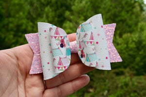 Glamping Girl Large Ellie Bow