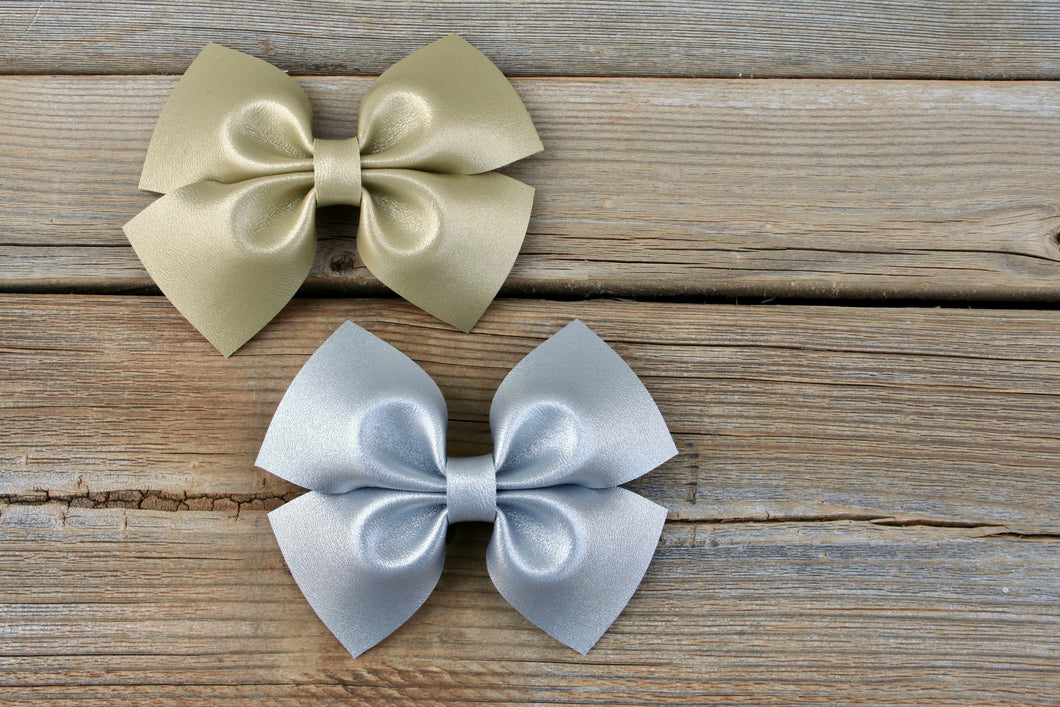 Metallic Basics Wren Bows