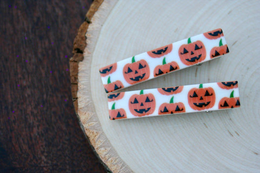 Miss Pumpkin Acrylic Clip