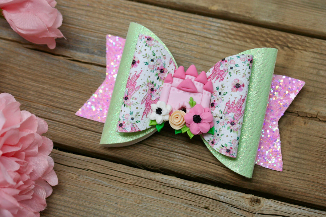 Floral Castle Large Ellie Bow