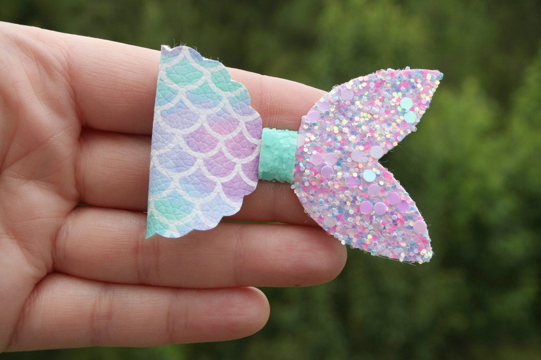 Majestic Mermaid Tail Bow