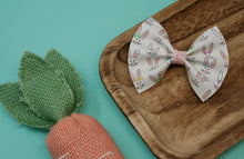 Load image into Gallery viewer, Bows &amp; Bunny Faces Baby Kate Bow
