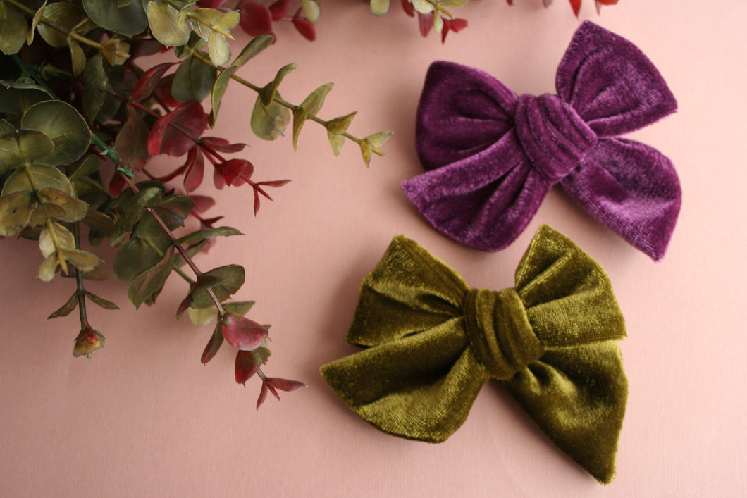 Enchanted Velvet Large Everly Bows