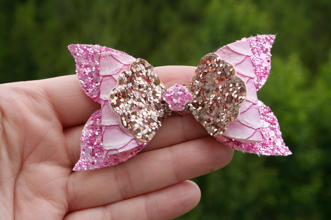 Pink Mermaid Shelly Bow