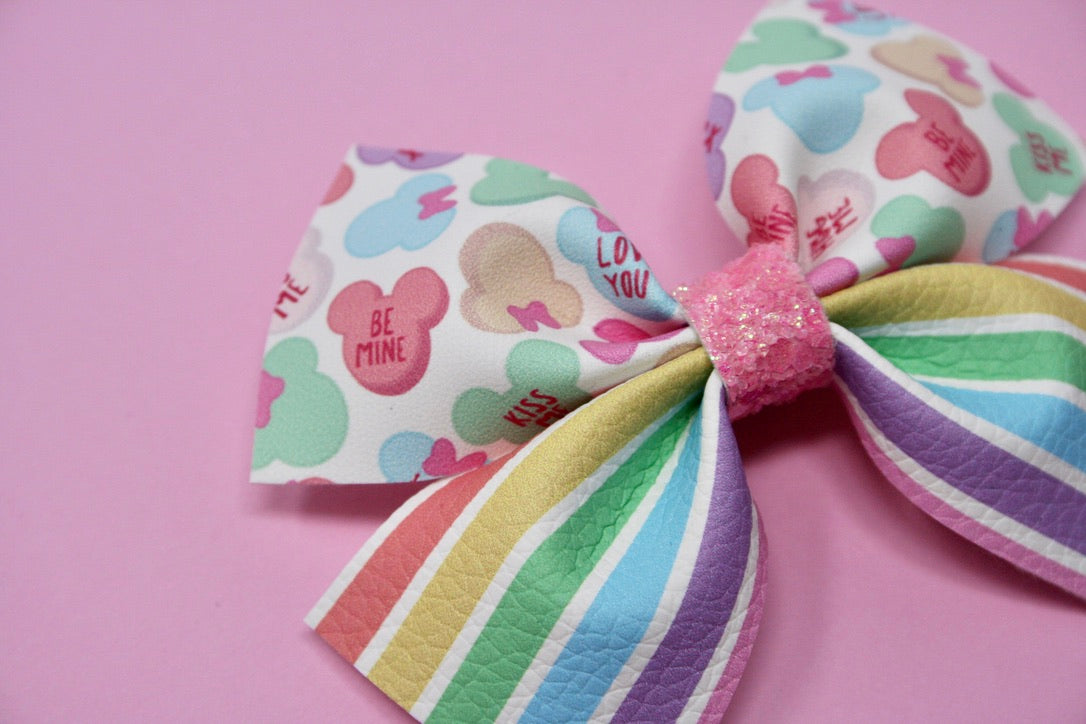 Conversation Heart Friends Wren Bow