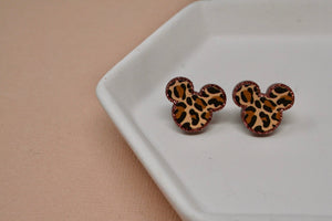 Leopard With No Bow Friend Acrylic Studs