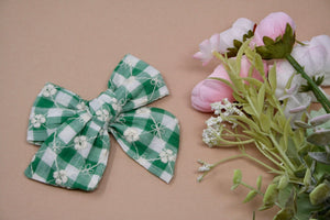 Embroidered Clover Gingham Large Everly Bows