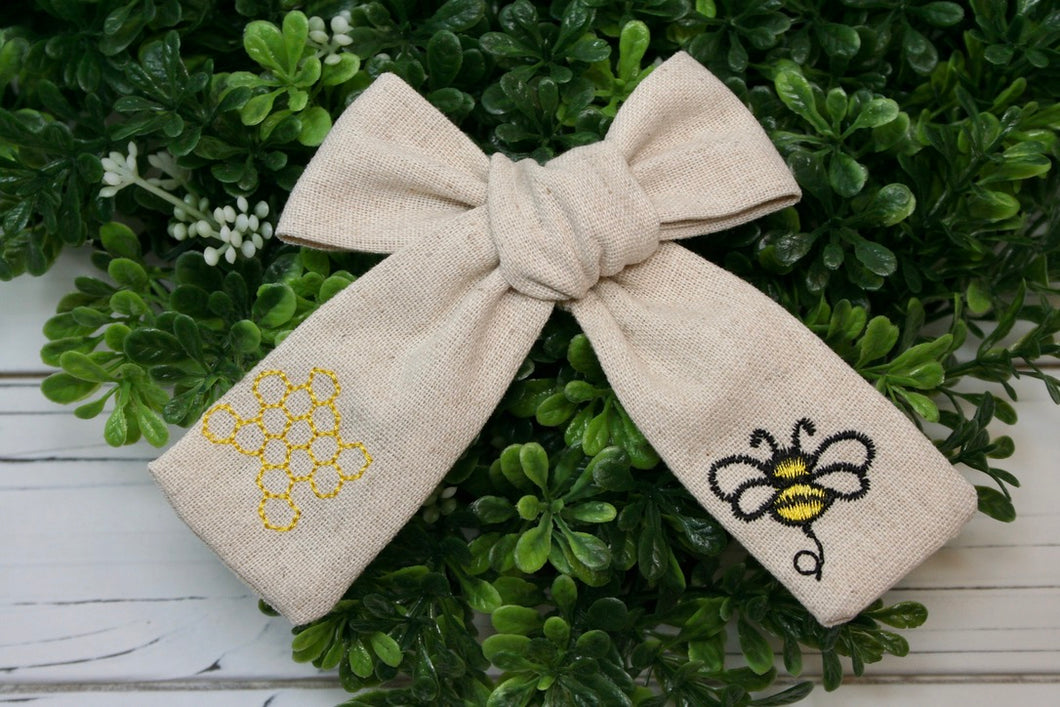 Busy Bee Embroidered Handtied Bow