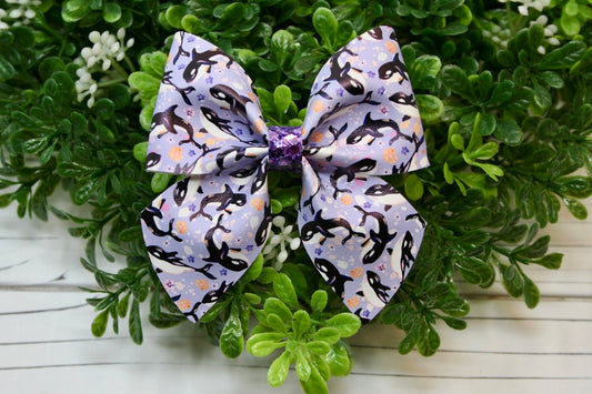 Whale-y Beautiful Medium Giana Bow