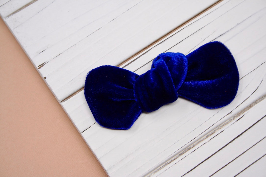 Sapphire Velvet Rory Bow