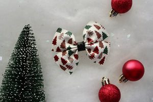 Trendy Christmas Trees Wren Bow