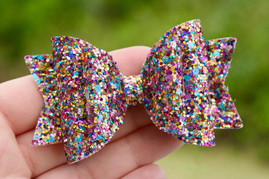 Falling For You Chunky Glitter Medium Ellie Bow