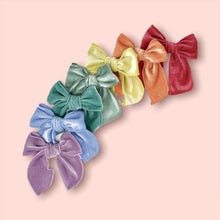 Load image into Gallery viewer, Rainbow Velvet Large Remi Bows
