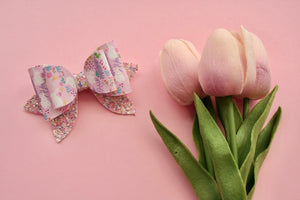 Bunnies & Blooms Maddie Bow