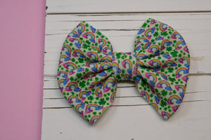 Rainbows & Shamrocks Capri Bow