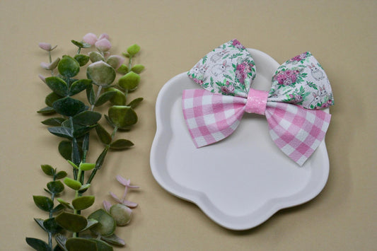 Vintage Bunny Floral Wren Bow