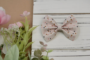 Neutral Stars Itty Bitty Kate Bow