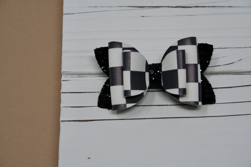 Black and White Checkered Emmy Bow